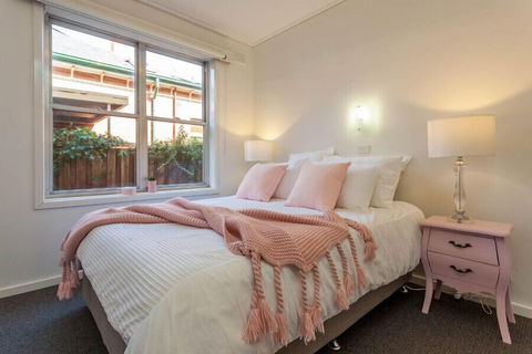 Twelve Errard - Accommodation in Bendigo 4