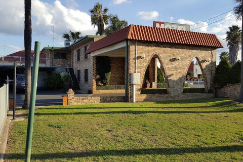 Centre Point Mid City Motor Inn - Accommodation in Bendigo 2