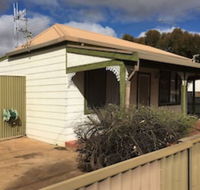Away Cottages Broken Hill - Accommodation in Bendigo