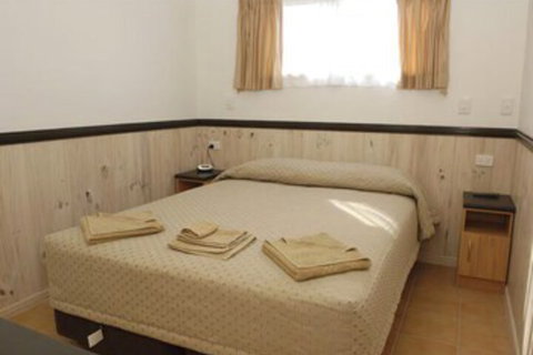 Longreach Tourist Park Caravan Park - Accommodation in Bendigo 5