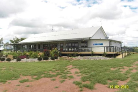 Longreach Tourist Park Caravan Park - Accommodation in Bendigo 2