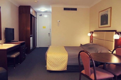 Charbonnier Motor Inn - Accommodation in Bendigo 4