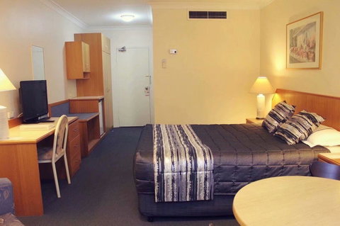 Charbonnier Motor Inn - Accommodation in Bendigo 3
