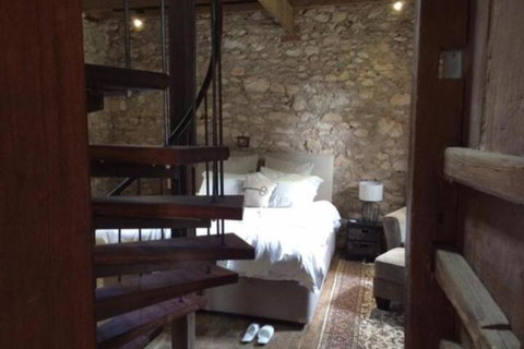 Duxton Coach House - Accommodation in Bendigo 5