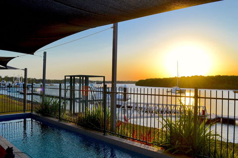 Hinchinbrook Resorts - Accommodation in Bendigo 2
