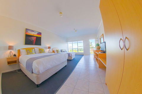 COAST Motel And Apartments - Accommodation in Bendigo 3