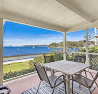 Tuscan Waterfront 1/213 Soldiers Point Road - Accommodation in Bendigo