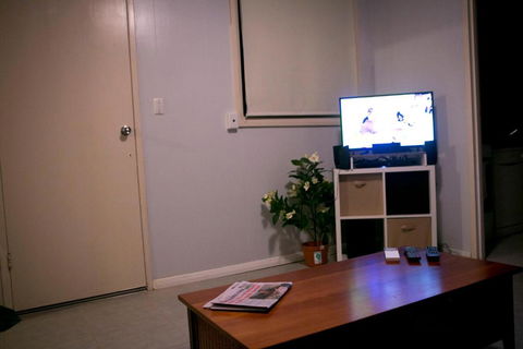 Cave Place Units - Accommodation in Bendigo 6