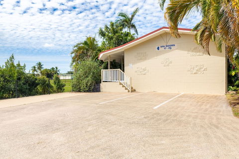 Motel Ingham - Accommodation in Bendigo 2