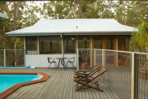 Bombah Point Eco Cottages - Accommodation in Bendigo 6