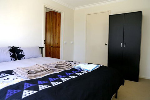 Isle Of Serenity - Accommodation in Bendigo 2