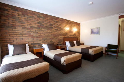 Golden Grain Motor Inn - Accommodation in Bendigo 2
