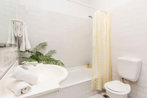 Historic Cottage - Accommodation in Bendigo 5
