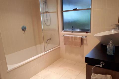 Stay At LP Montville - Accommodation in Bendigo 2