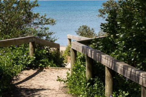 Pearl Hawley Beach - Accommodation in Bendigo 5