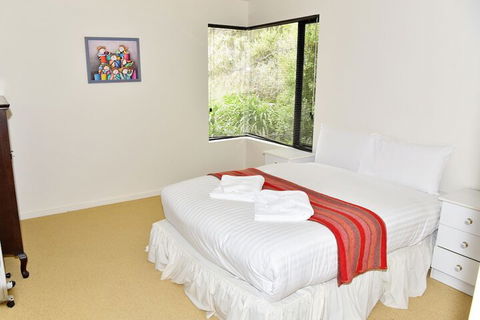 Redbill Drive House - Accommodation in Bendigo 6