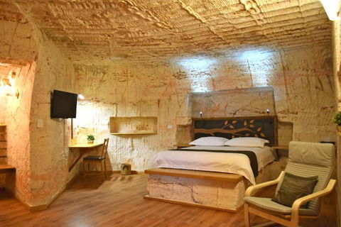 Dug Out B & B Apartments - Accommodation in Bendigo 4