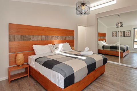 Whale Watcher 1 - Accommodation in Bendigo 2