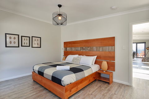 Whale Watcher 1 - Accommodation in Bendigo 6