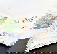 Tennis Elbow - Accommodation in Bendigo