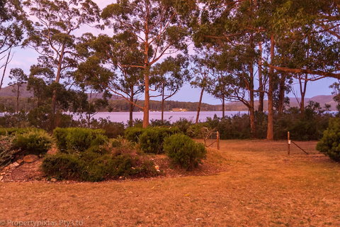 Bay Retreat Port Arthur - Accommodation in Bendigo 0