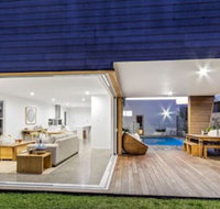 Luxe House Tweed Coast Holidays  - Accommodation in Bendigo