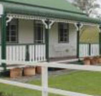 The Dollhouse Cottage - Accommodation in Bendigo