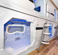 Space Q Capsule Hotel - Accommodation in Bendigo