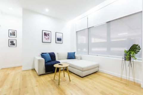 HAZEL, 3BDR Melbourne Apartment - Accommodation in Bendigo 0