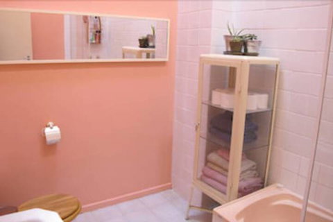 MONIKA, 1BDR Collingwood Apartment - Accommodation in Bendigo 6