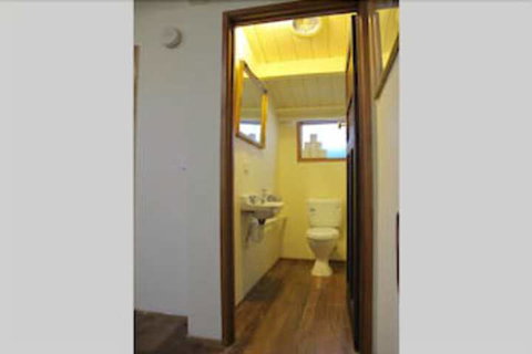 MONIKA, 1BDR Collingwood Apartment - Accommodation in Bendigo 7