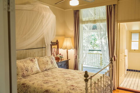 The Falls Montville - Accommodation in Bendigo 6