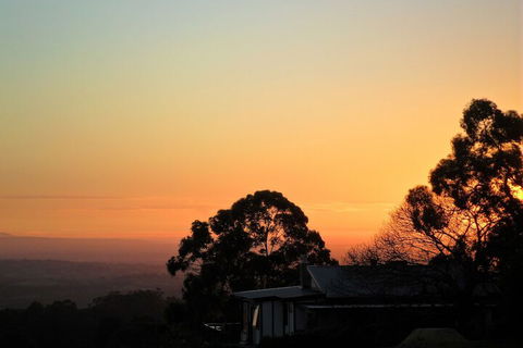 A Cottage With A View At Tudor Ridge - Accommodation in Bendigo 2