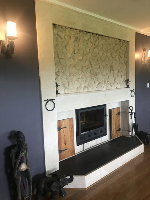 Atina Rocks Country Homestead - Accommodation in Bendigo 0