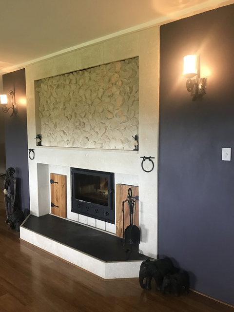 Atina Rocks Country Homestead - Accommodation in Bendigo 1