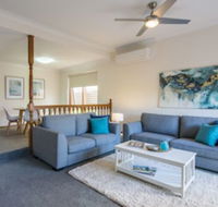 Parkview Villa 2 Luxury 3 Bedroom Home - Accommodation in Bendigo