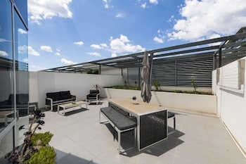 Accommodate Canberra - Lakefront - Accommodation in Bendigo 0