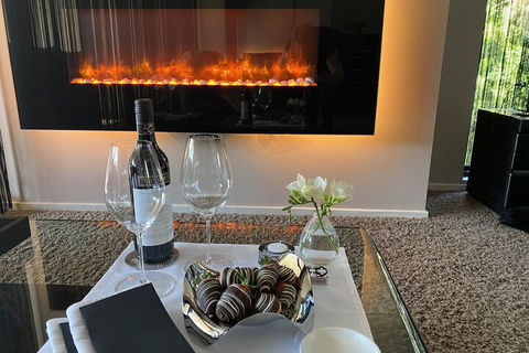 AmarÃ© Beachside Luxury - Accommodation in Bendigo 4