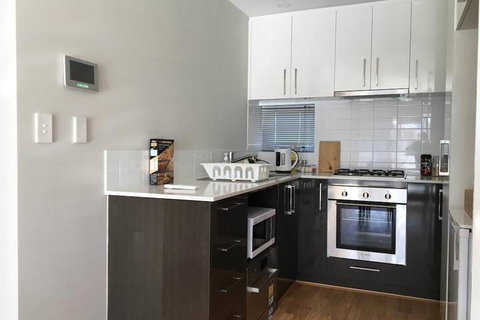 Apartment In Queens Park - Accommodation in Bendigo 6