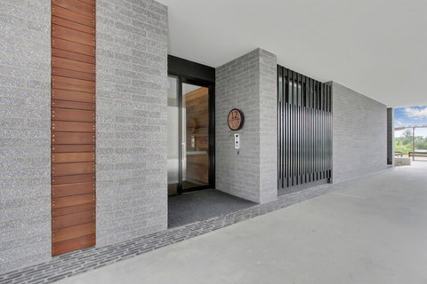 Accommodate Canberra - The Pier - Accommodation in Bendigo 1