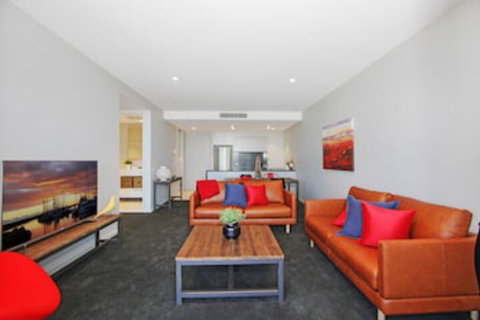 Accommodate Canberra - The Pier - Accommodation in Bendigo 0