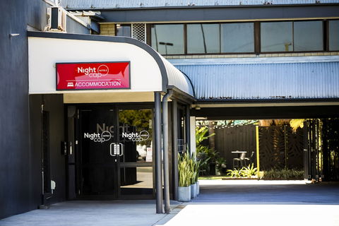Nightcap At Kawana Waters Hotel - Accommodation in Bendigo 0