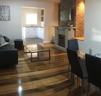 3ree Spacious  charming Apartment - Accommodation in Bendigo