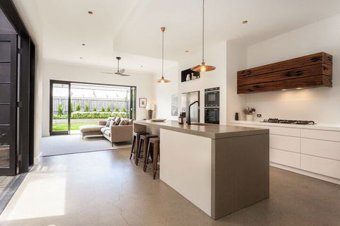 Bronte Sands (H695) - Accommodation in Bendigo 4