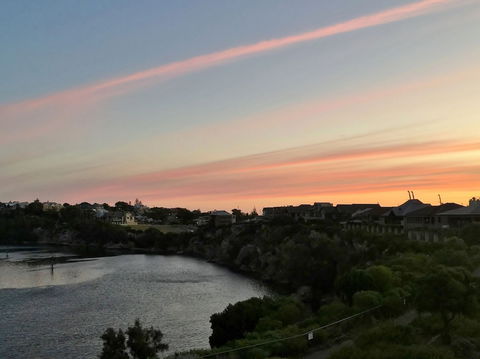 River Front Architect Villa - Accommodation in Bendigo 4