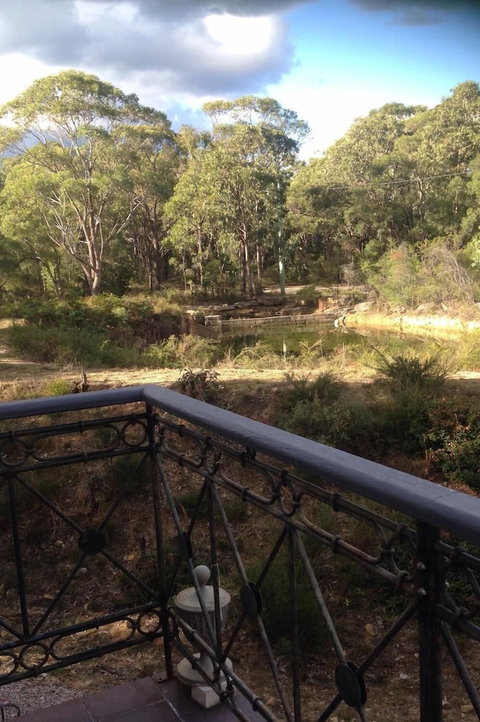 Sunsetcottages - Accommodation in Bendigo 4