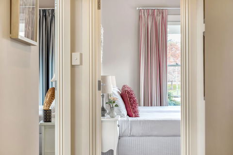 Grandview Accommodation - The Elm Tree Apartments - Accommodation in Bendigo 6