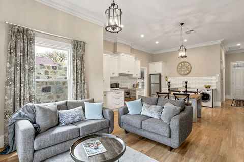 Grandview Accommodation - The Elm Tree Apartments - Accommodation in Bendigo 5