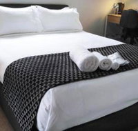 Lakeside Retreat  Business - Accommodation in Bendigo