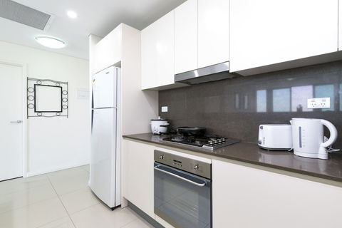 Penthouse Near Airport & CBD - Accommodation in Bendigo 2